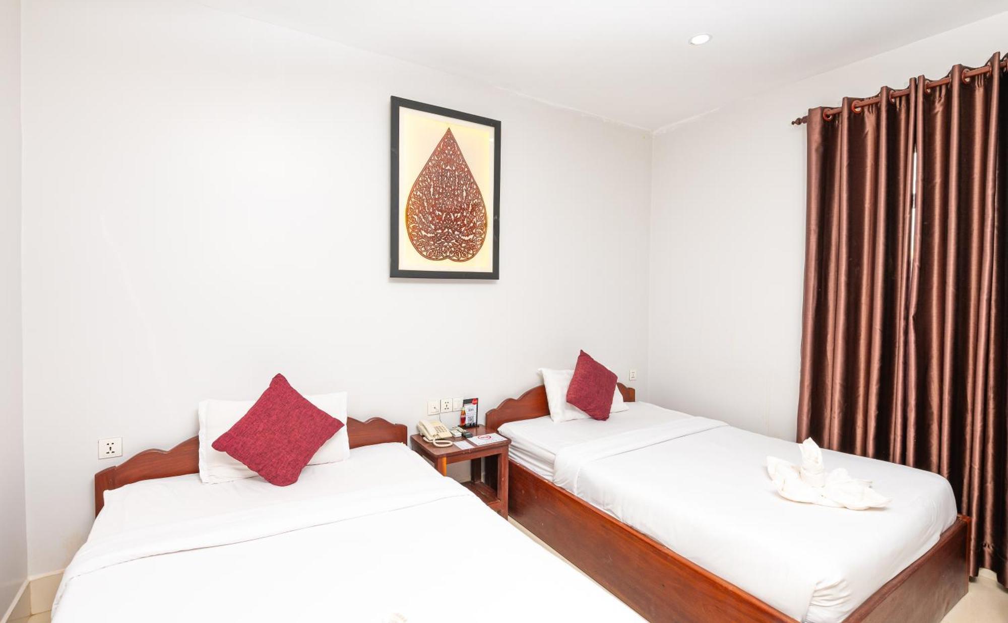 Damnak Soksan Hotel Siem Reap Exteriör bild