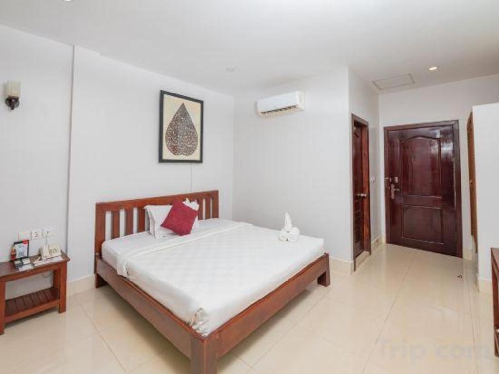 Damnak Soksan Hotel Siem Reap Exteriör bild