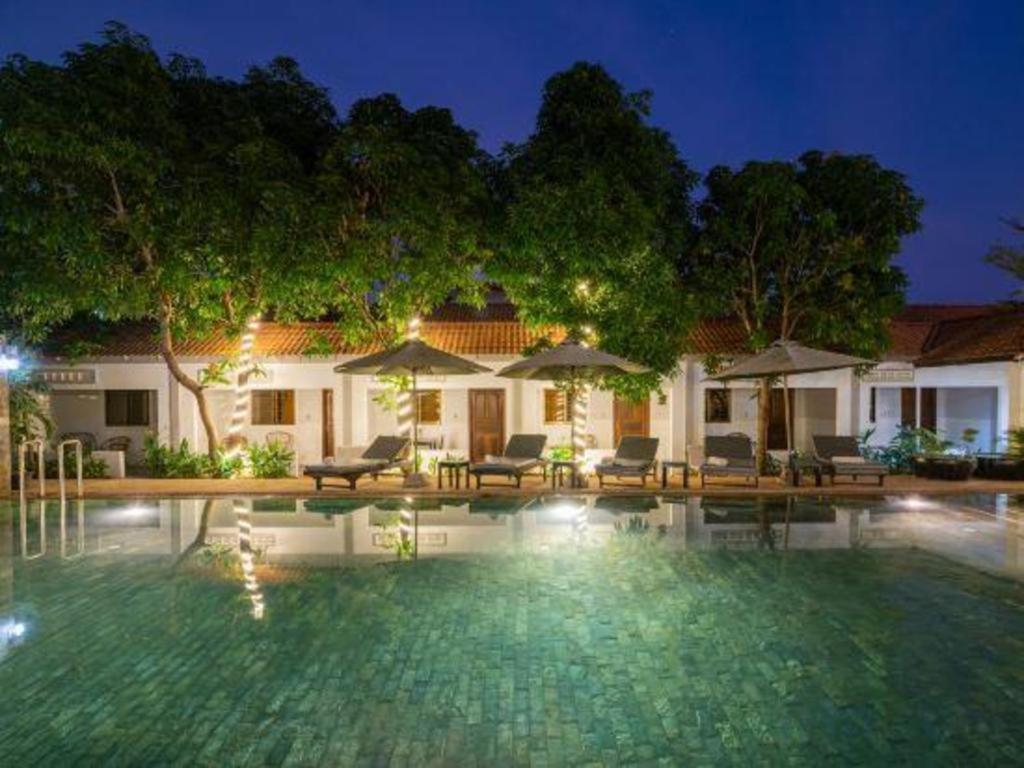 Damnak Soksan Hotel Siem Reap Exteriör bild